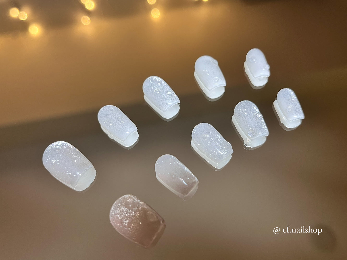 Misty Raindrop - Press on nails (Cat Eye)