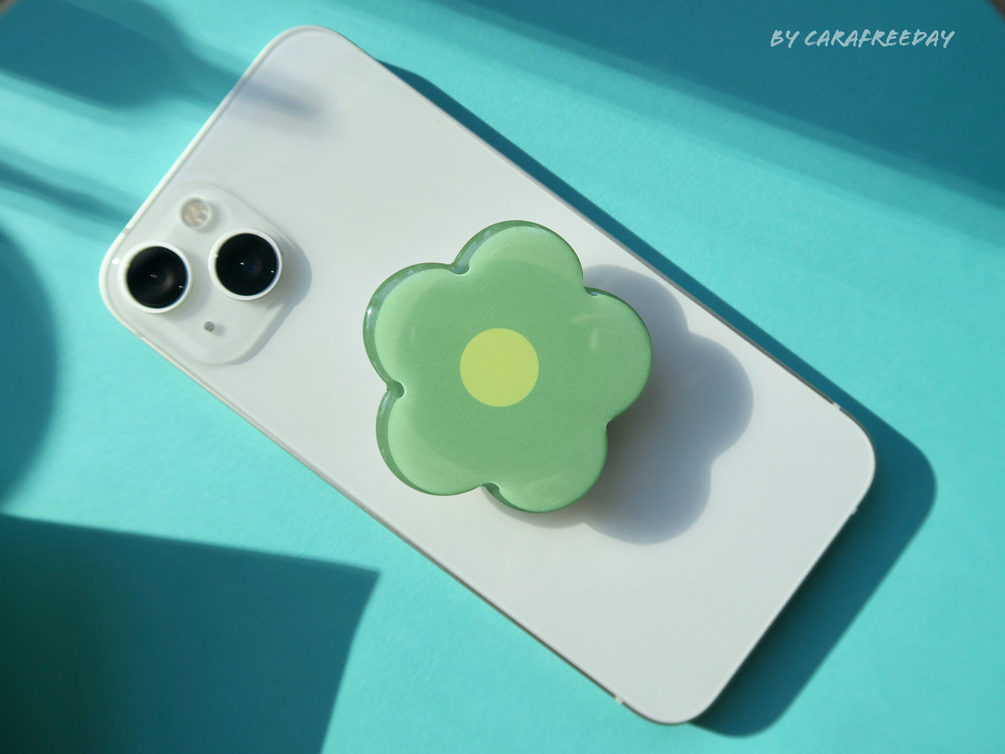 Flower Core Phone Grip