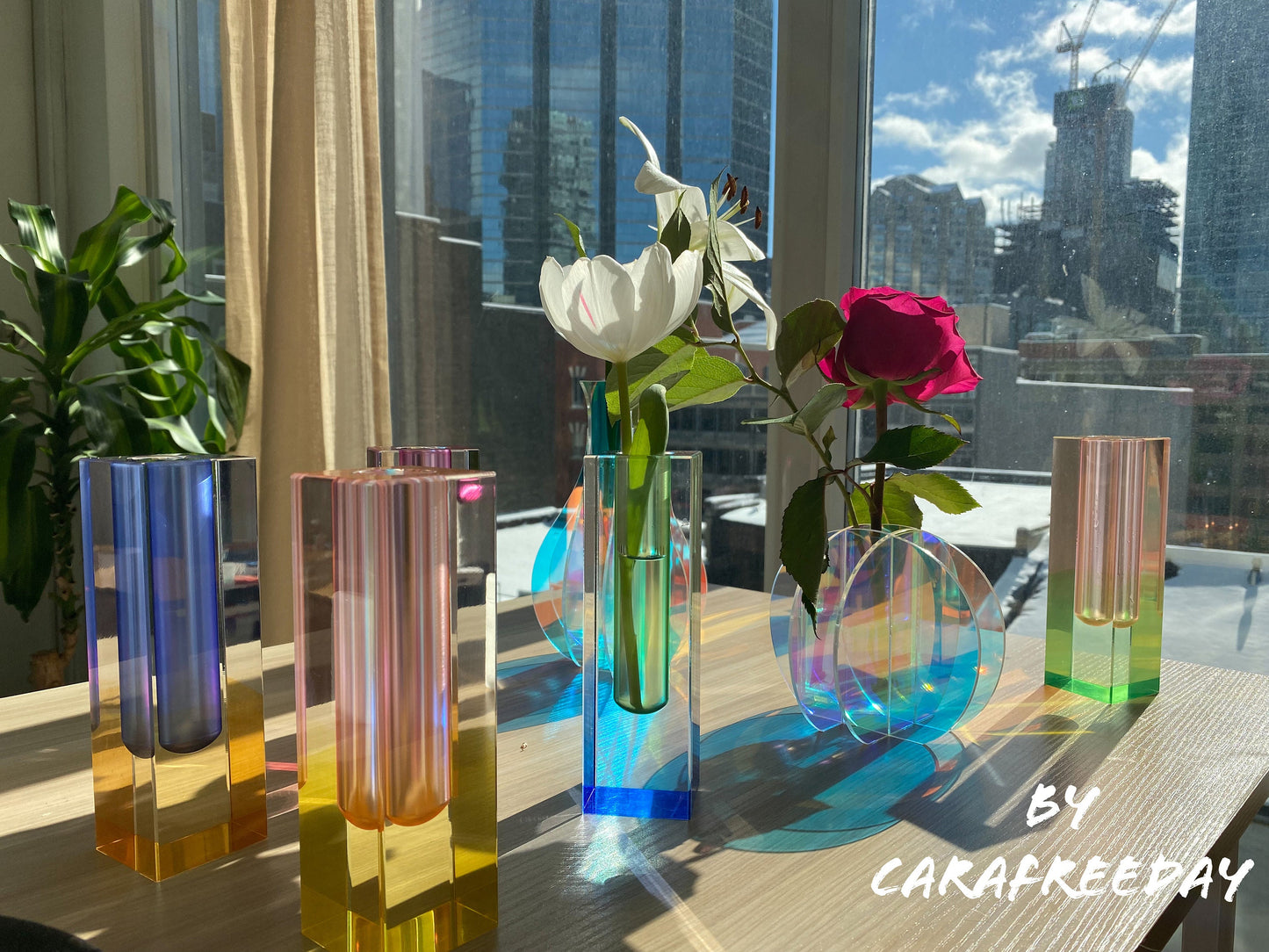 Small space cuboid vase