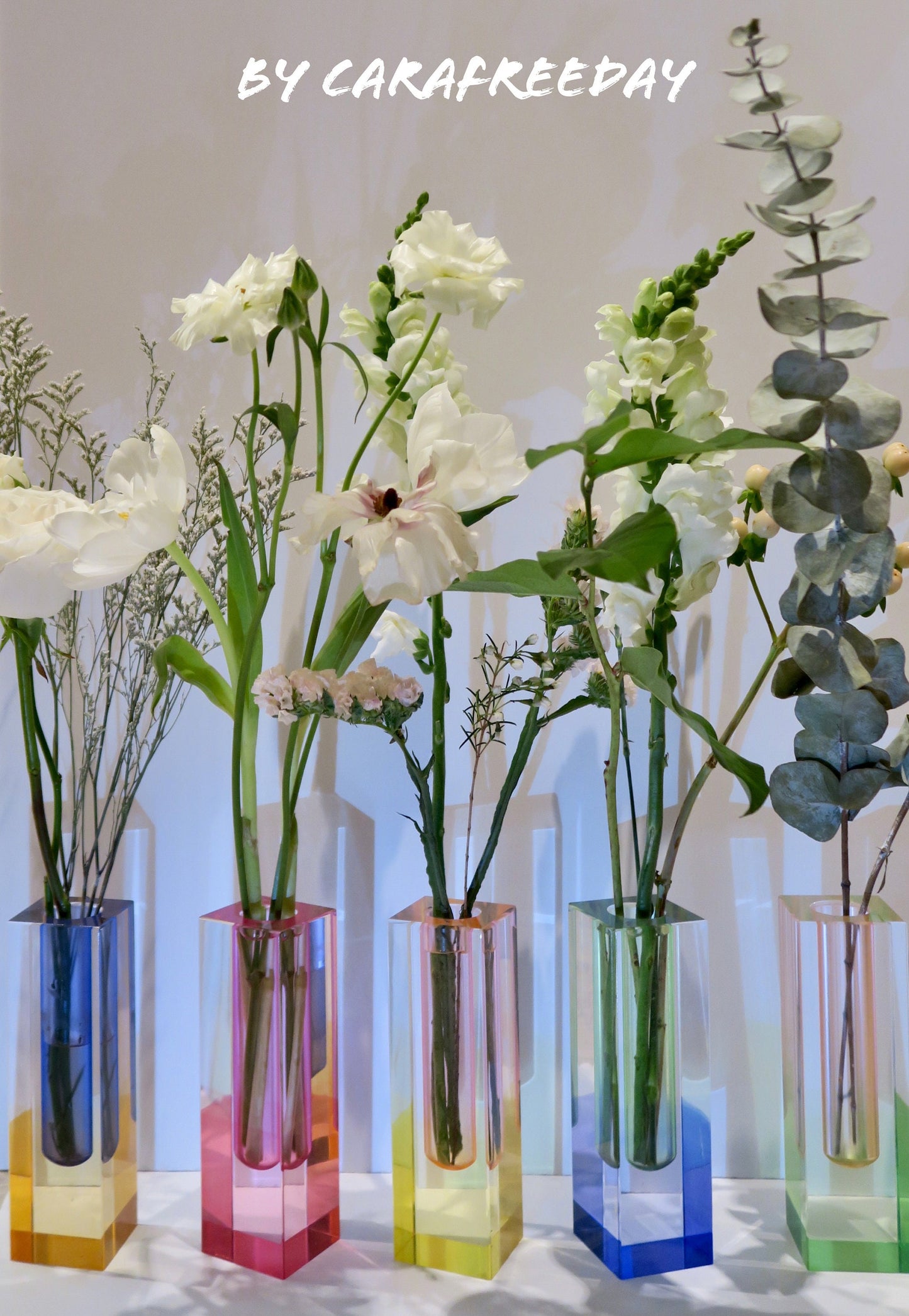 Small space cuboid vase