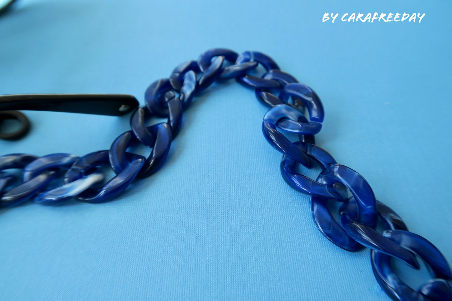 Flat Chucky Blue | Multi-Uses Chain