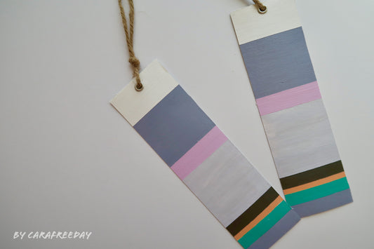 Modern Purple bookmark, Hand painted bookmark, Bendable Canvas bookmark, high quality bookmark, gift for book lover, Book Tok, Minimalist
