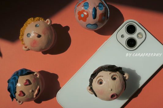 Custom 3d clay phone grip - Handmade gift with Clay