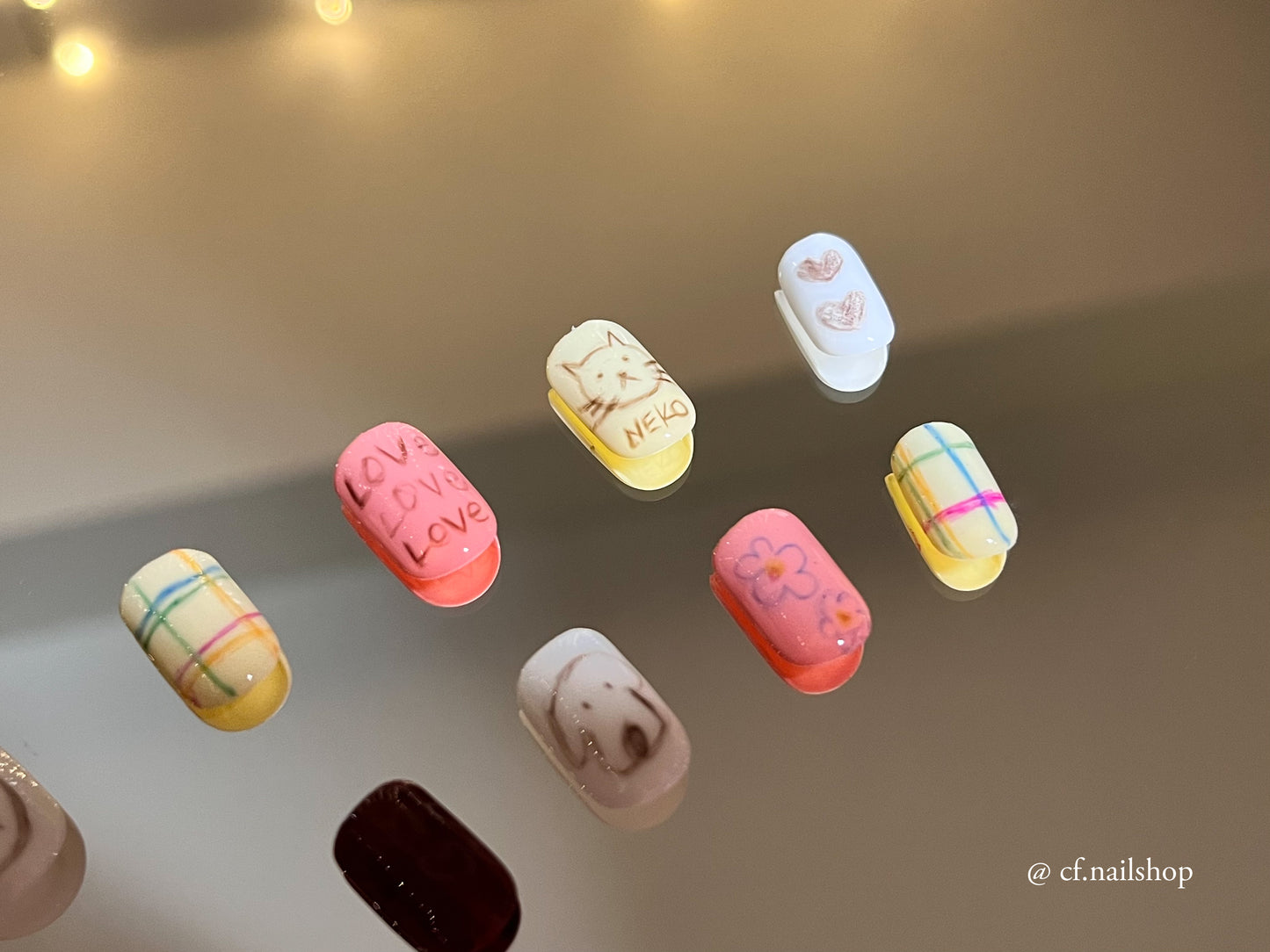 Doodle -  Press on nails