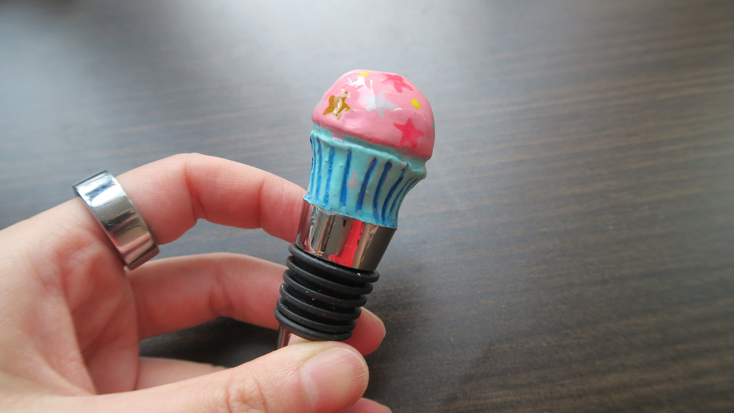 Pink Cupcake 1 - Bottle Stopper