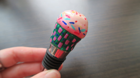 Cupcake 2 - Bottle Stopper
